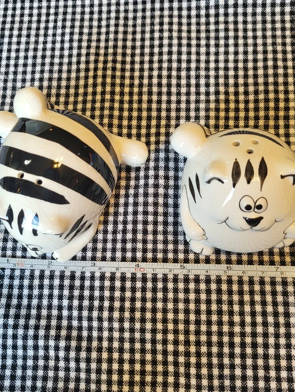 Vintage Pier One Fat Cat Salt and Pepper Shakers Black & White Striped See Pics